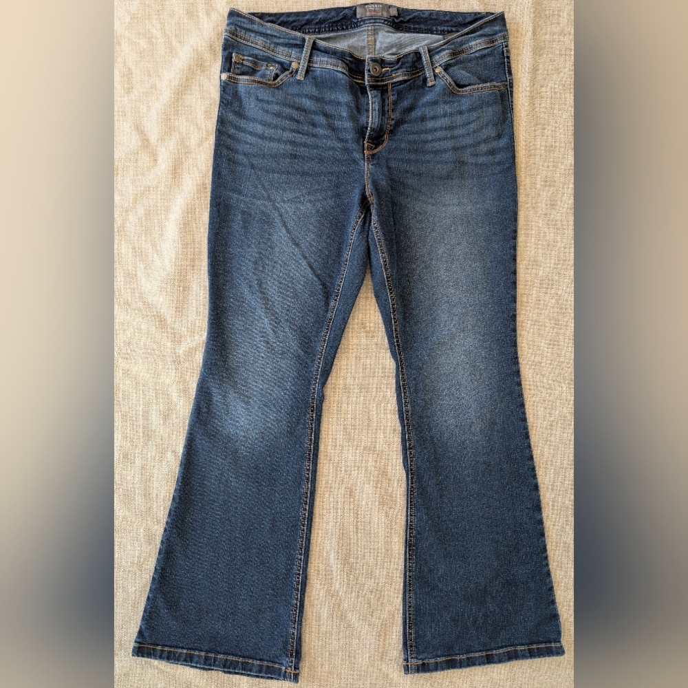 Torrid Luxe Slim Boot Jean! Size 14 Short!